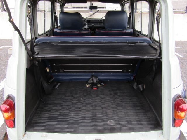 RENAULT QUATRE(4) 1989 Image 31