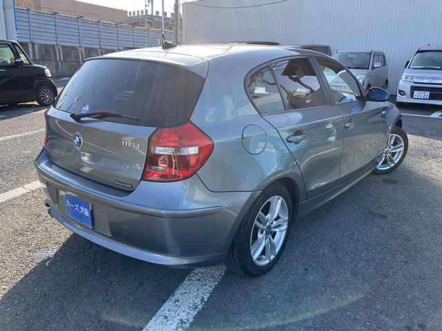 BMW 1SERIES 2009 Image 31