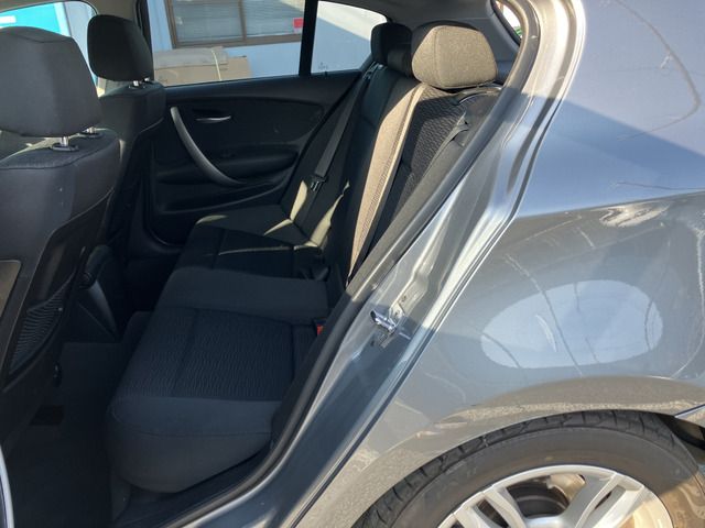 BMW 1SERIES 2009 Image 31