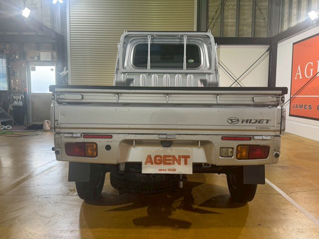 DAIHATSU HIJET TRUCK 4WD 2018 Image 31