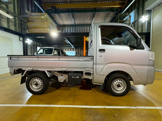 DAIHATSU HIJET TRUCK 4WD 2018 Image 31
