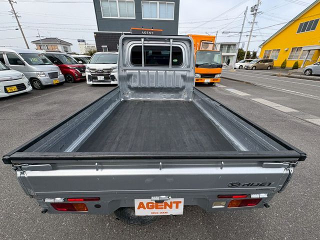 DAIHATSU HIJET TRUCK 4WD 2018 Image 31