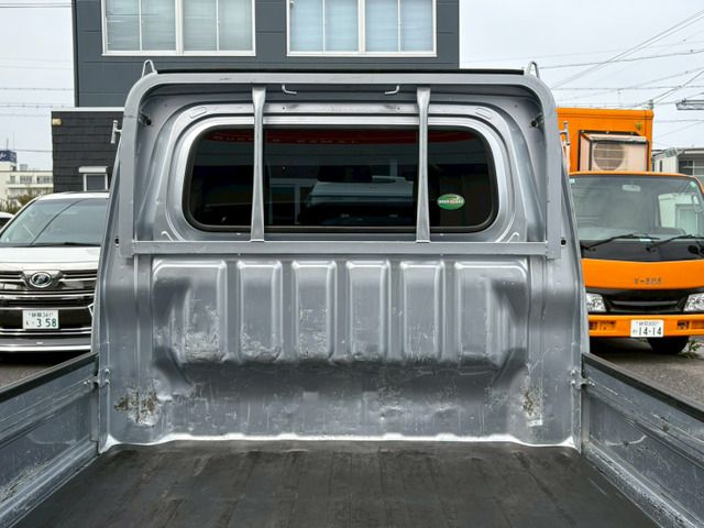 DAIHATSU HIJET TRUCK 4WD 2018 Image 31