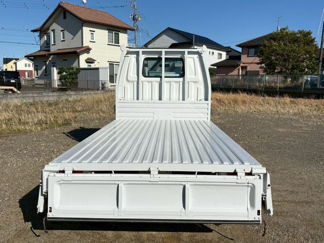 MAZDA BONGO TRUCK 2WD 2005 Image 31