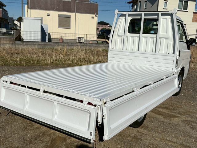 MAZDA BONGO TRUCK 2WD 2005 Image 31