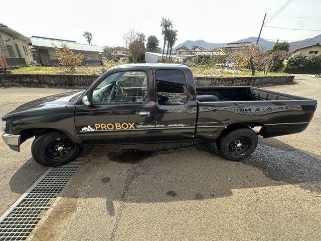 TOYOTA HILUX 2WD 1999 Image 31