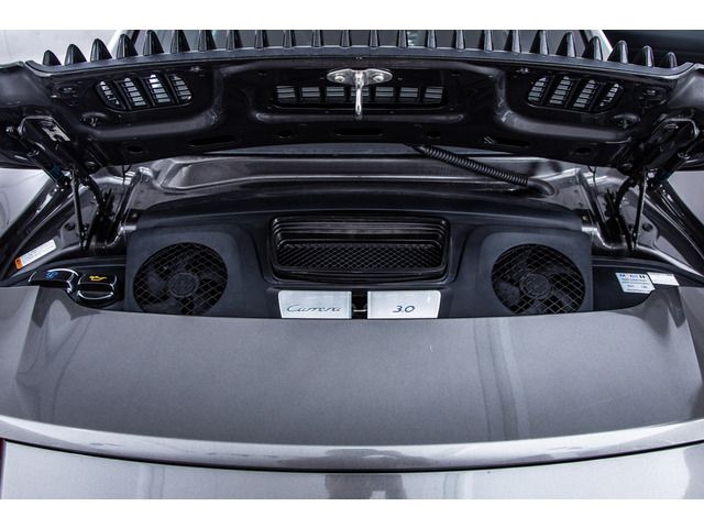 PORSCHE 911 2016 Image 31