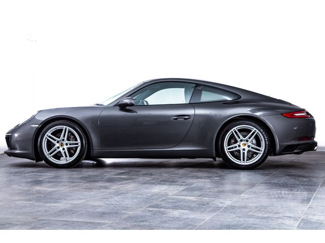 PORSCHE 911 2016 Image 31