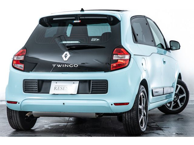 RENAULT TWINGO 2017 Image 31
