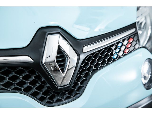 RENAULT TWINGO 2017 Image 31