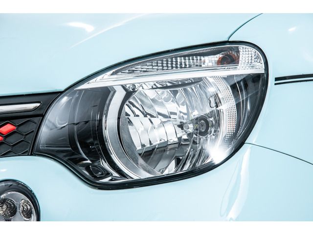RENAULT TWINGO 2017 Image 31