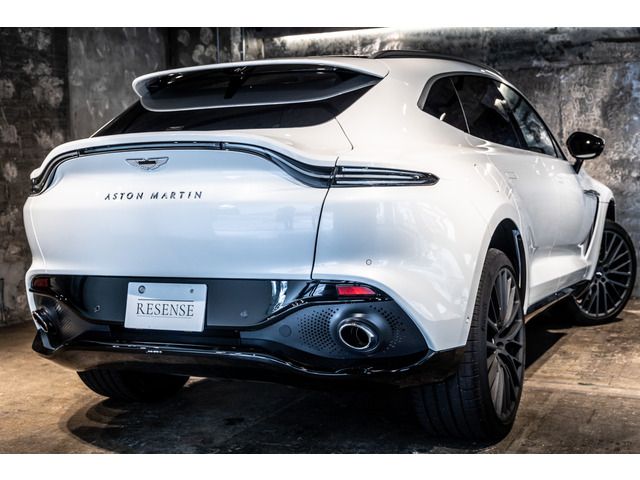 ASTON MARTIN SUV 2023 Image 31