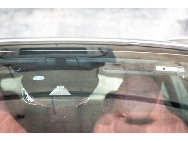 ASTON MARTIN SUV 2023 Image 31