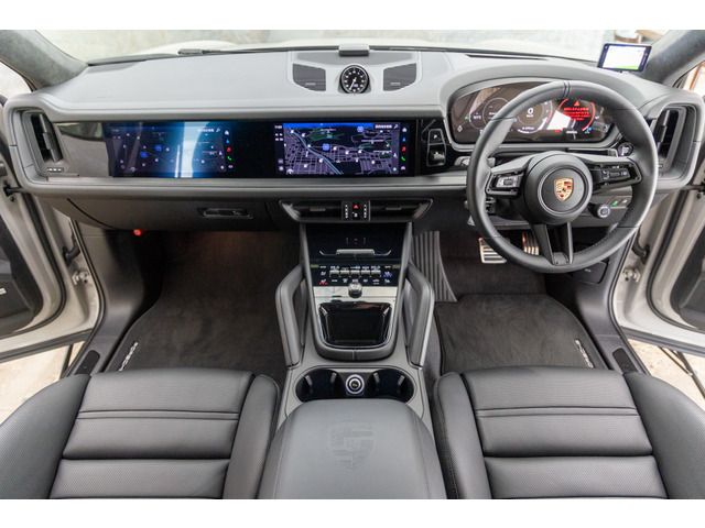 PORSCHE CAYENNE 2024 Image 31