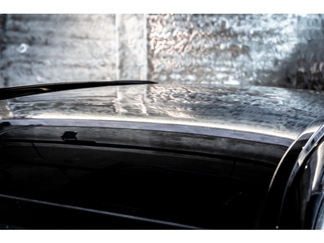 ASTON MARTIN SUV 2023 Image 31