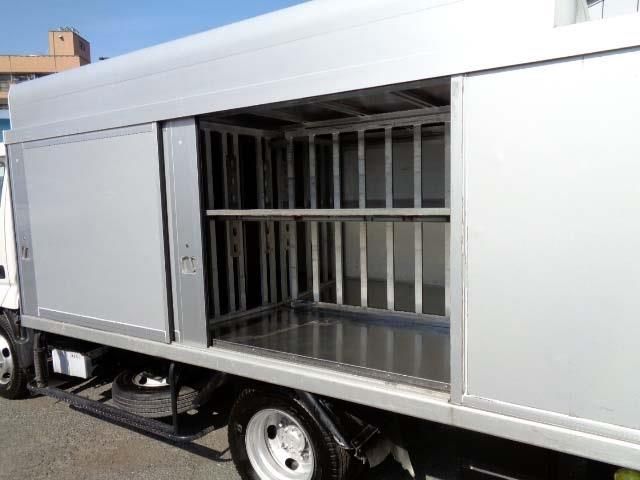 HINO DUTRO 2013 Image 31