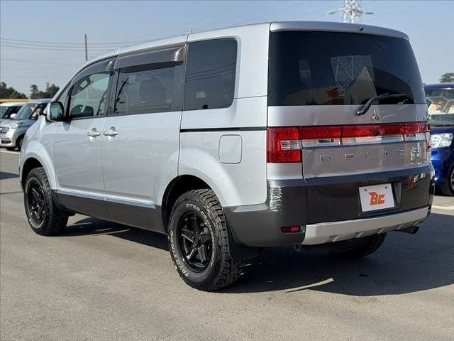 MITSUBISHI DELICA D:5 4WD 2011 Image 31