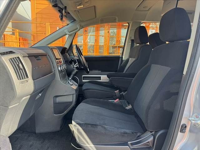 MITSUBISHI DELICA D:5 4WD 2011 Image 31