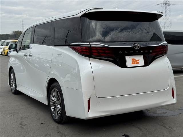 TOYOTA ALPHARD 2025 Image 31