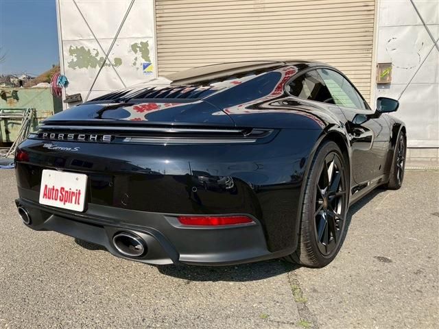 PORSCHE 911 2026 Image 31