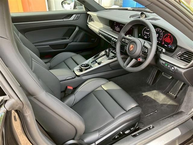 PORSCHE 911 2026 Image 31