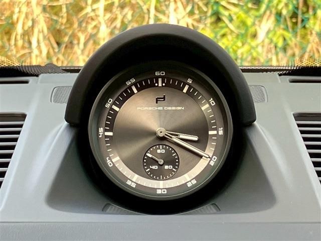 PORSCHE 911 2026 Image 31