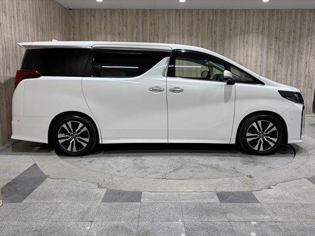TOYOTA ALPHARD 2018 Image 31
