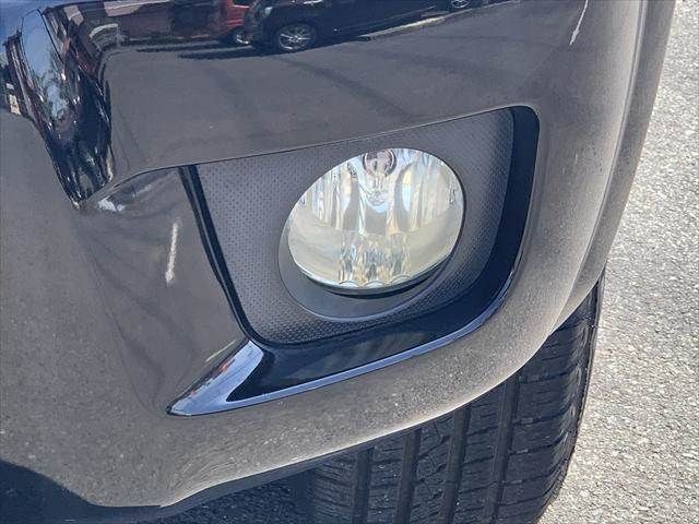 TOYOTA HILUXSURF WAGON 2WD 2007 Image 31