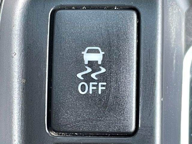 TOYOTA HIACE VAN 4WD 2021 Image 31