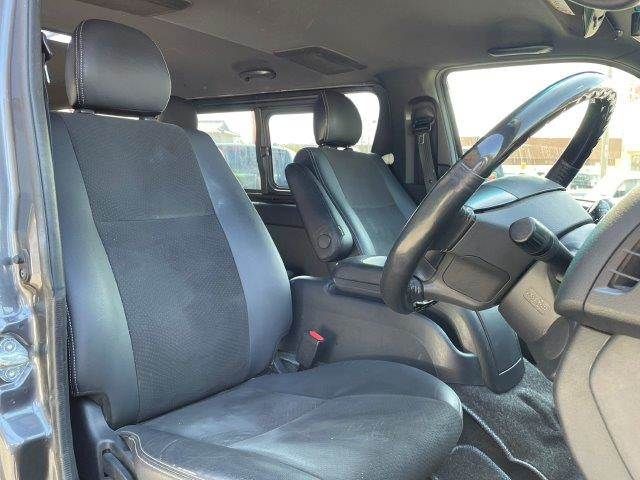 TOYOTA HIACE VAN 4WD 2021 Image 31