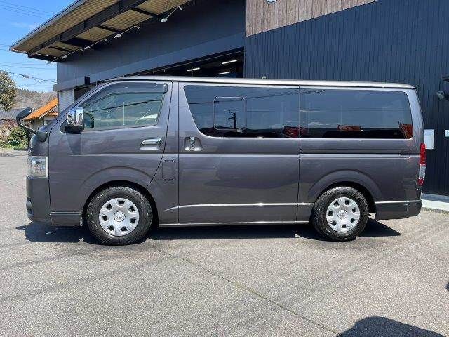 TOYOTA HIACE VAN 4WD 2021 Image 31