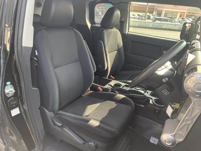 TOYOTA FJ CRUISER 4WD 2013 Image 31