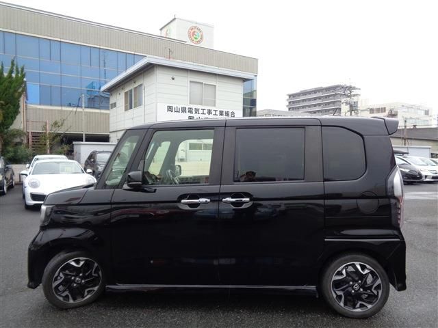 HONDA N BOX CUSTOM 2018 Image 31