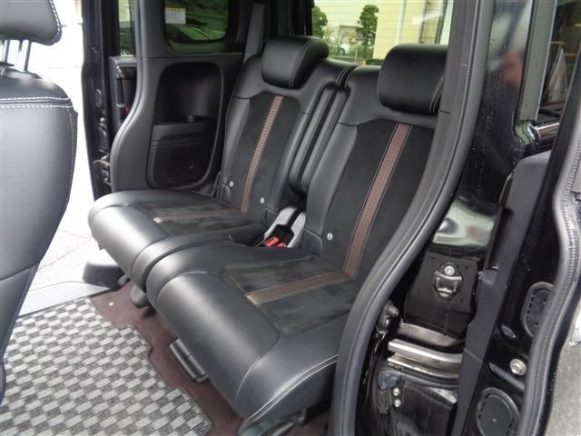 HONDA N BOX CUSTOM 2018 Image 31