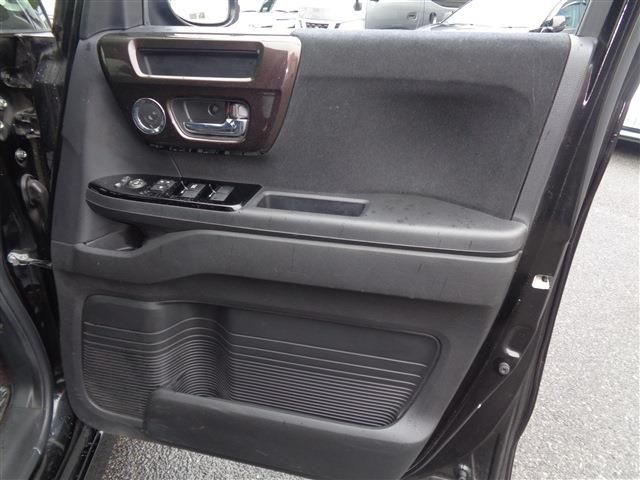 HONDA N BOX CUSTOM 2018 Image 31