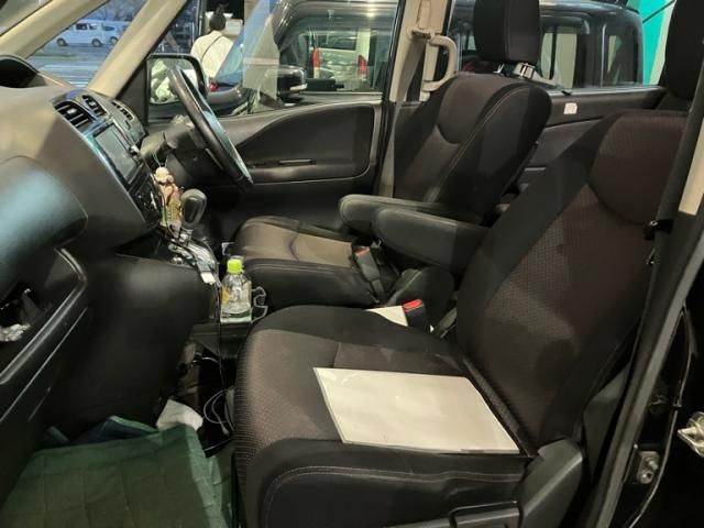 NISSAN SERENA  S-HYBRID 2013 Image 31