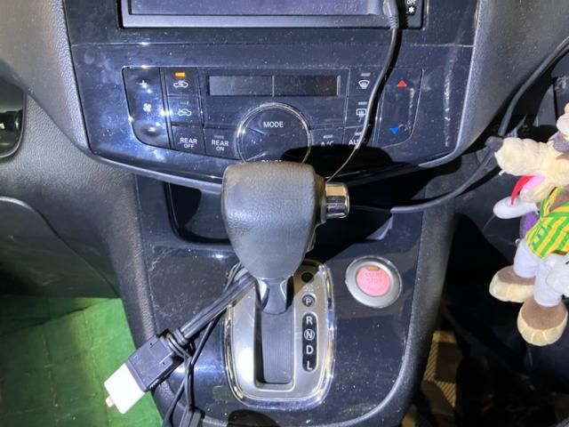 NISSAN SERENA  S-HYBRID 2013 Image 31