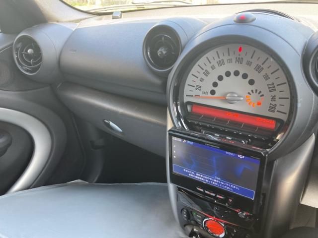 BMW MINI COOPER CROS 2013 Image 31