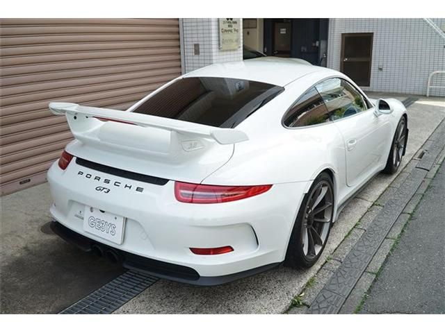 PORSCHE 911 2014 Image 31