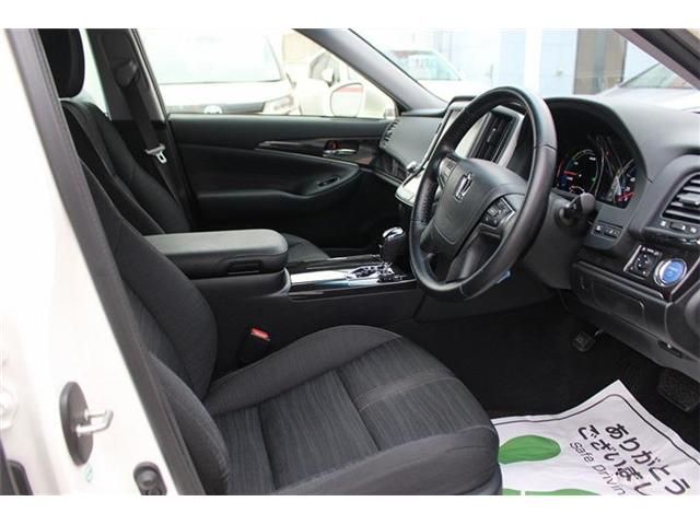 TOYOTA CROWN SEDAN HYBRID 2015 Image 31