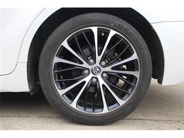 TOYOTA CAMRY HYBRID 2018 Image 31