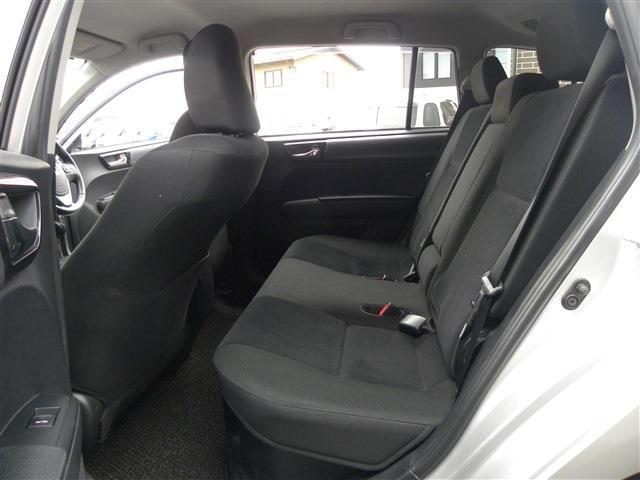 TOYOTA COROLLA FIELDER HYBR 2017 Image 31