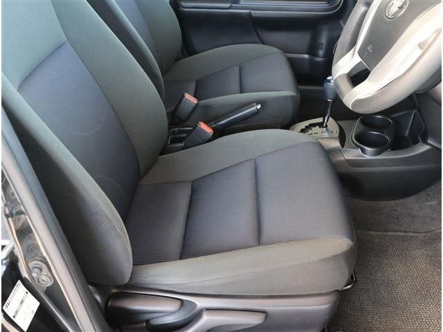 TOYOTA AQUA 2015 Image 31