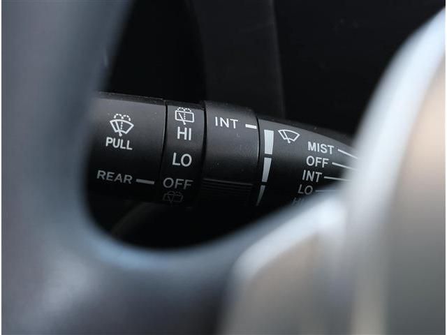 TOYOTA AQUA 2015 Image 31