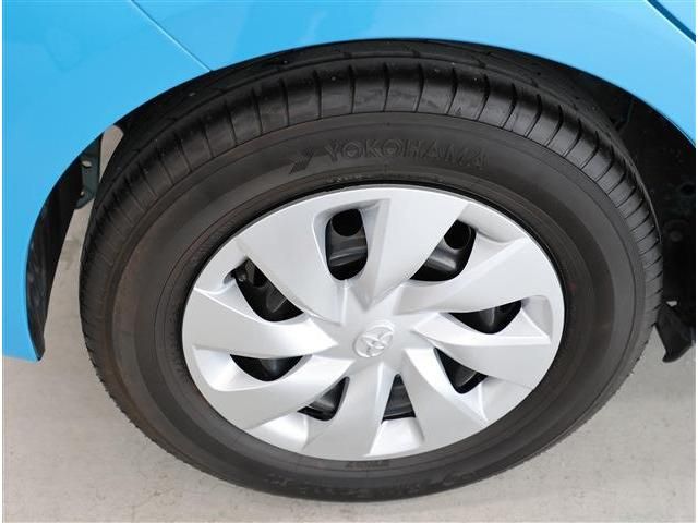 TOYOTA VITZ 2017 Image 31