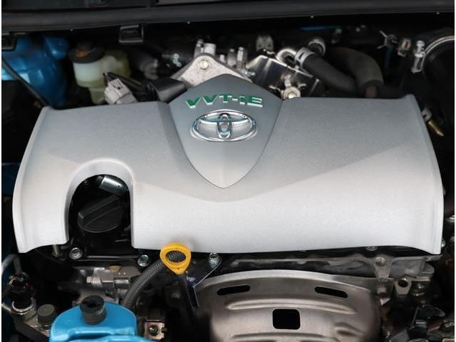 TOYOTA VITZ 2017 Image 31