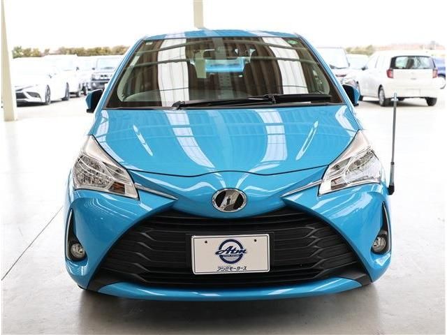 TOYOTA VITZ 2017 Image 31