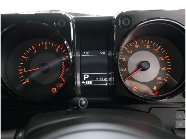 SUZUKI JIMNY SIERRA 2025 Image 31