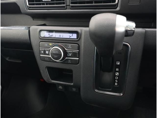 DAIHATSU ATRAI VAN 2024 Image 31