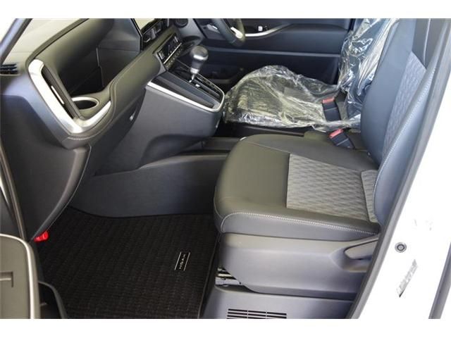 TOYOTA NOAH HYBRID 2026 Image 31